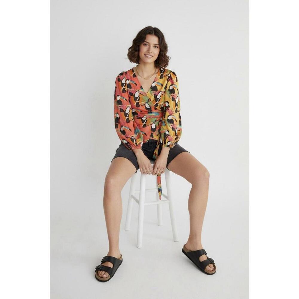 Farm Rio Women’s XS Tropical Toucan Colorful‎ Lightweight Wrap Top